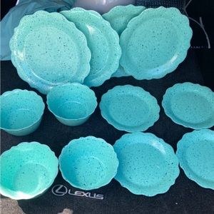 Pioneer woman melamine 12 pc plate set